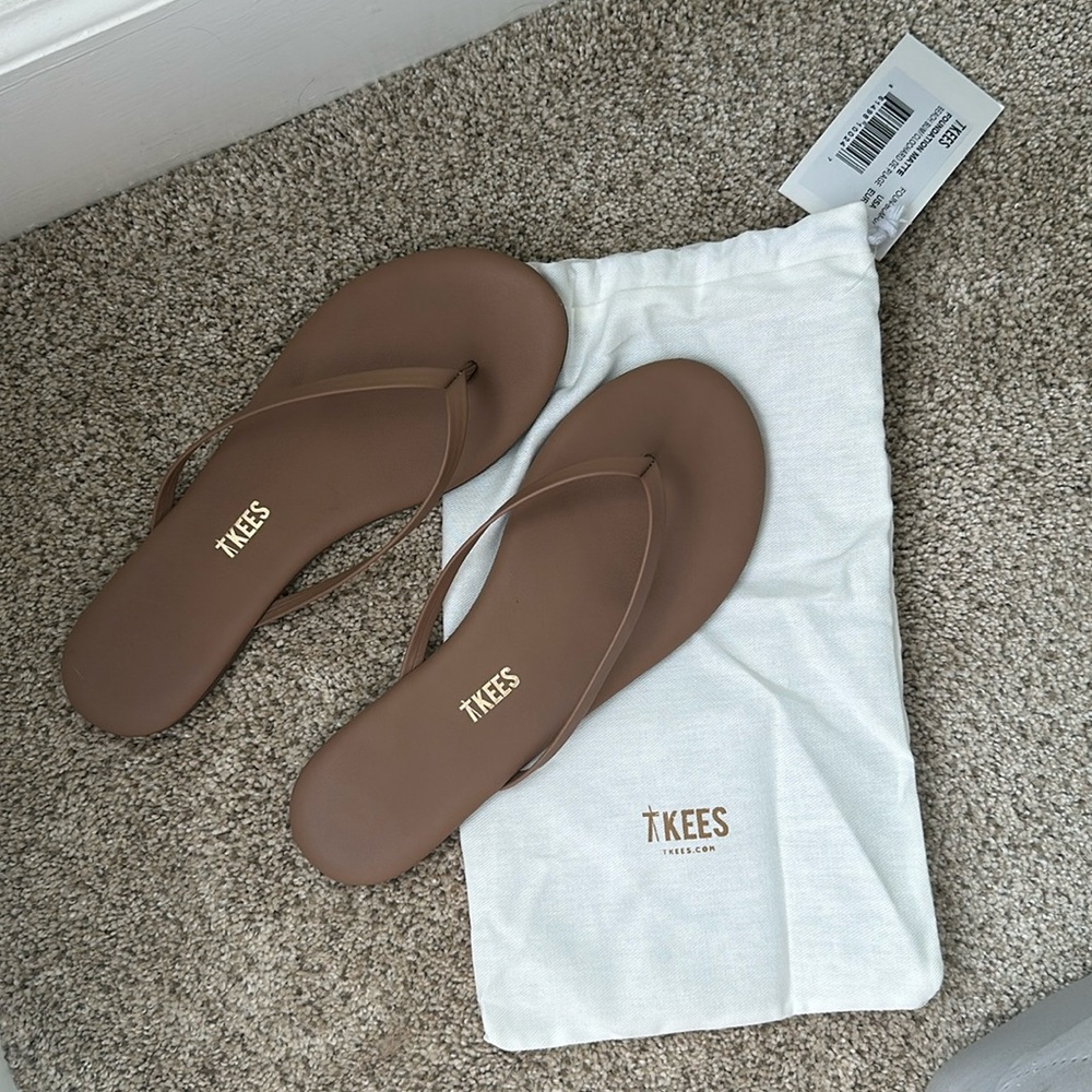 TKEES flip flops